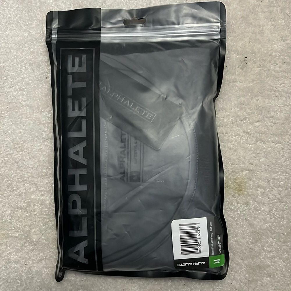 Alphalete Essential Long Sleeve Scoop Neck - Quiet Shade